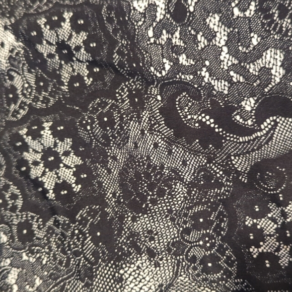 Printed Short Sleeve Dress - Picture 2 of 6